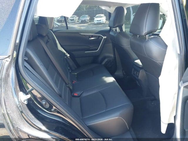 2019 TOYOTA RAV4 XLE PREMIUM 8