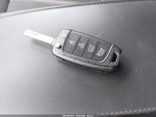 2021 HYUNDAI SONATA SE 11