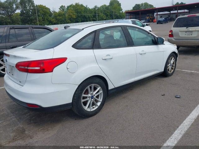 2017 FORD FOCUS SE 4