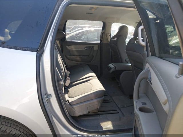 2017 CHEVROLET TRAVERSE LS 8