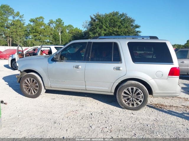 2017 LINCOLN NAVIGATOR SELECT 15