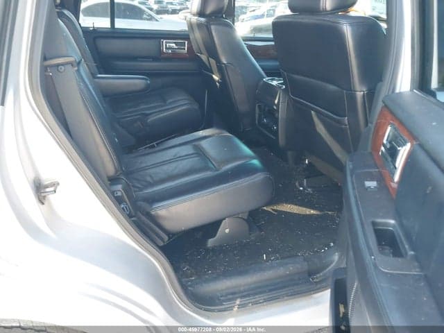 2017 LINCOLN NAVIGATOR SELECT 8