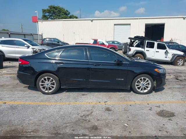 2019 FORD FUSION HYBRID SE 12