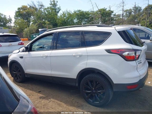 2017 FORD ESCAPE SE 14