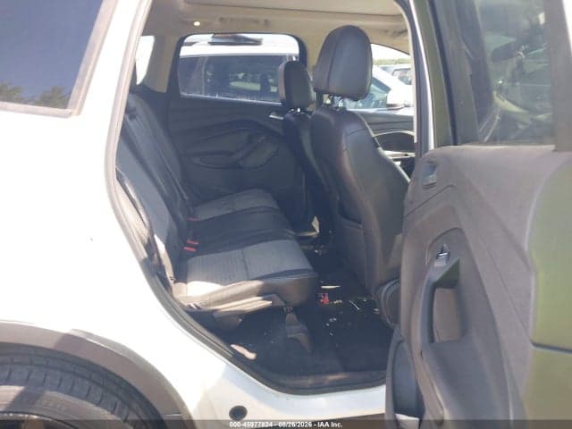 2017 FORD ESCAPE SE 8
