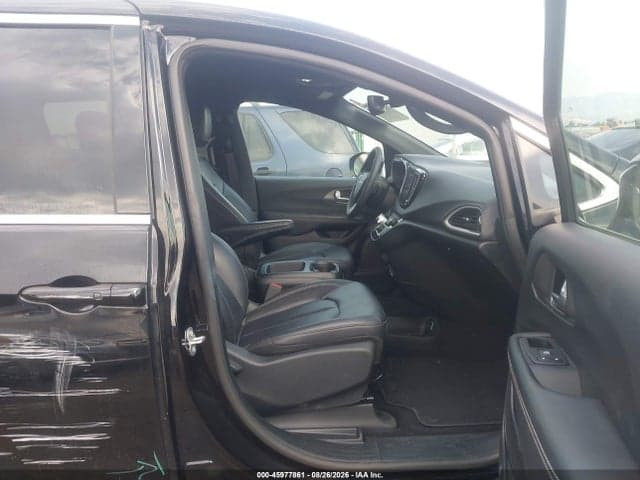 2025 CHRYSLER PACIFICA SELECT 5
