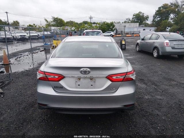 2018 TOYOTA CAMRY LE 16