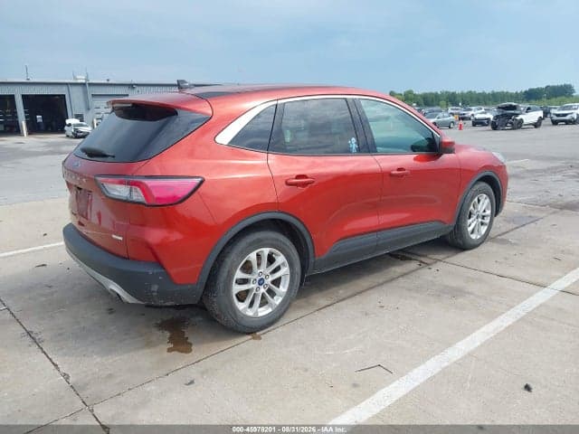 2020 FORD ESCAPE SE 4