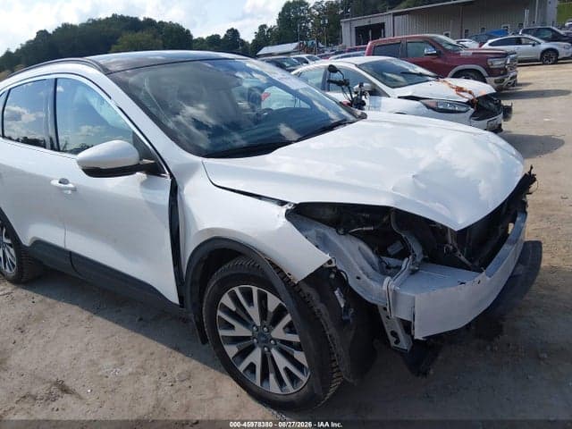 2020 FORD ESCAPE TITANIUM 1