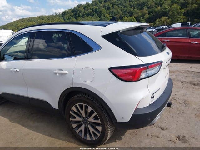 2020 FORD ESCAPE TITANIUM 3