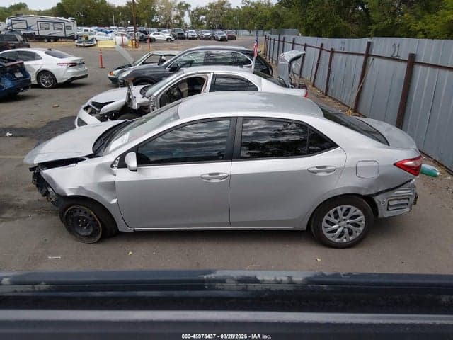 2017 TOYOTA COROLLA LE 15