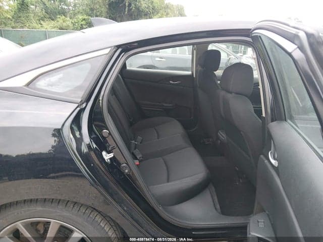 2019 HONDA CIVIC EX 8