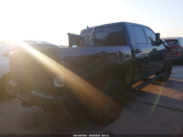2018 RAM 1500 4