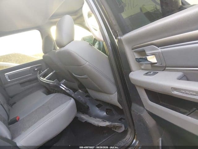 2018 RAM 1500 8