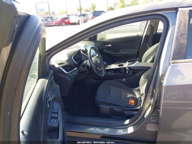 2017 CHEVROLET VOLT LT 5