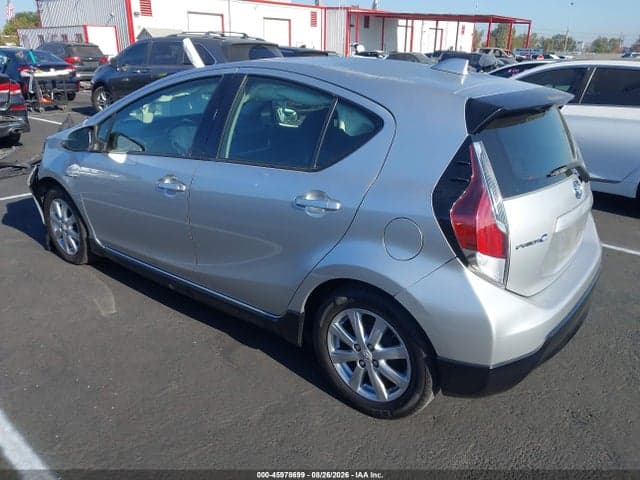 2017 TOYOTA PRIUS C THREE 3