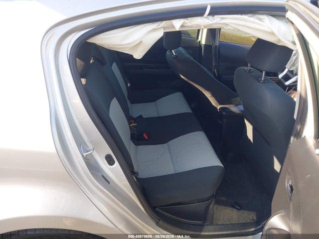 2017 TOYOTA PRIUS C THREE 8