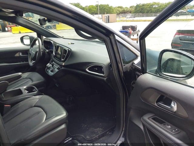 2025 CHRYSLER PACIFICA SELECT 5