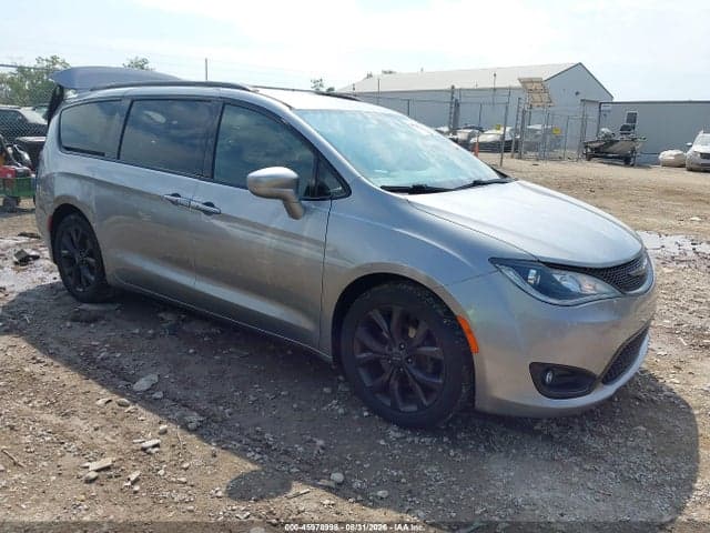 2019 CHRYSLER PACIFICA TOURING PLUS