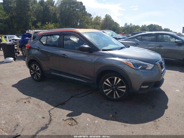 2019 NISSAN KICKS SR 1
