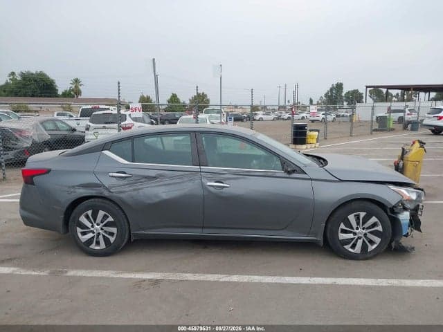2019 NISSAN ALTIMA 2.5 S 18