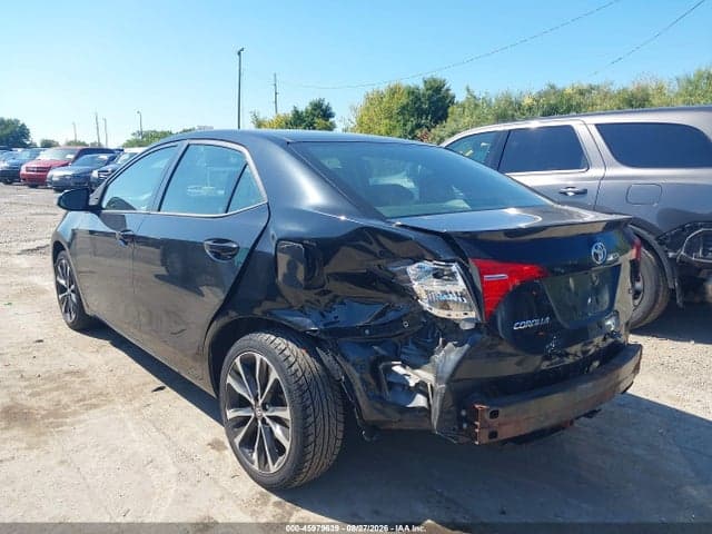 2017 TOYOTA COROLLA SE 3