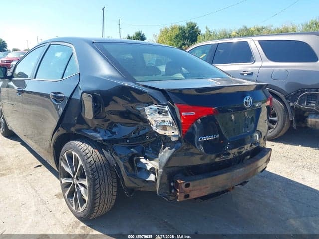 2017 TOYOTA COROLLA SE 6