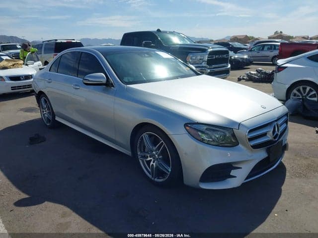 2017 MERCEDES-BENZ E 300 1