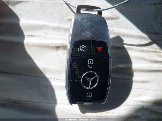 2017 MERCEDES-BENZ E 300 11
