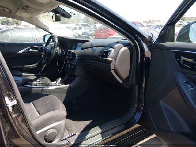 2017 INFINITI QX30 5