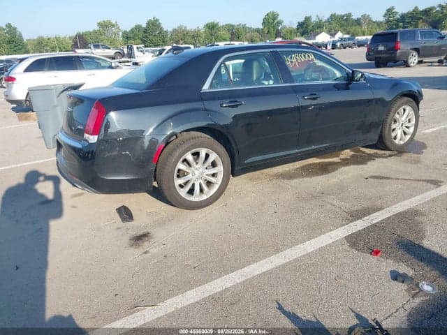 2017 CHRYSLER 300 LIMITED AWD 4