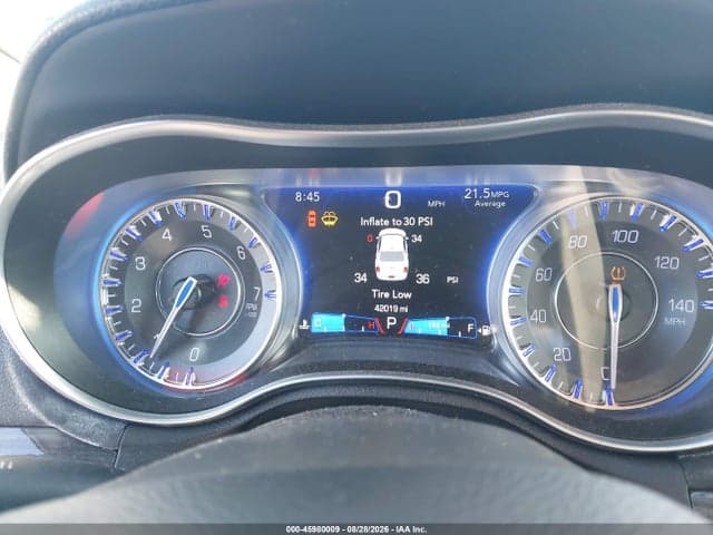 2017 CHRYSLER 300 LIMITED AWD 7