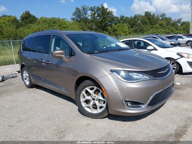 2017 CHRYSLER PACIFICA TOURING-L PLUS 1