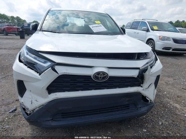 2024 TOYOTA RAV4 LE 2