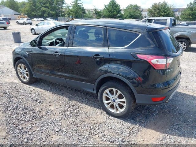 2017 FORD ESCAPE SE 3