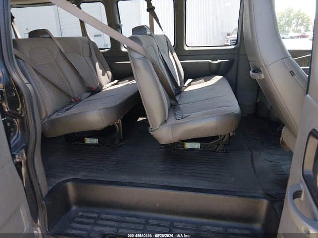 2017 CHEVROLET EXPRESS 3500 LT 8