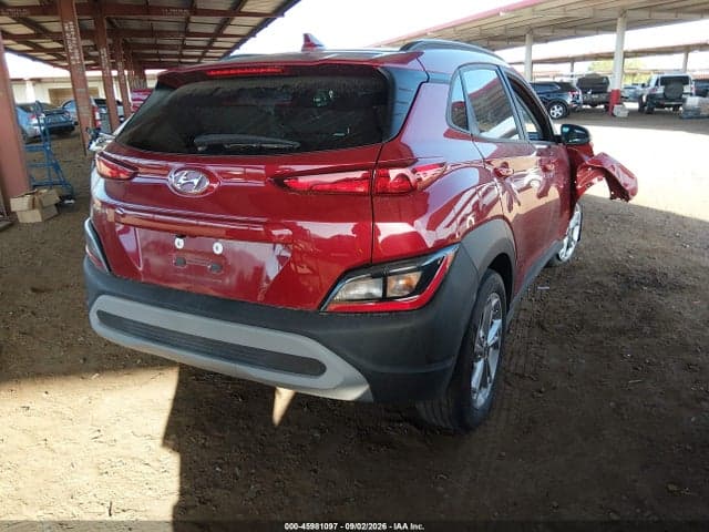 2023 HYUNDAI KONA SEL 4