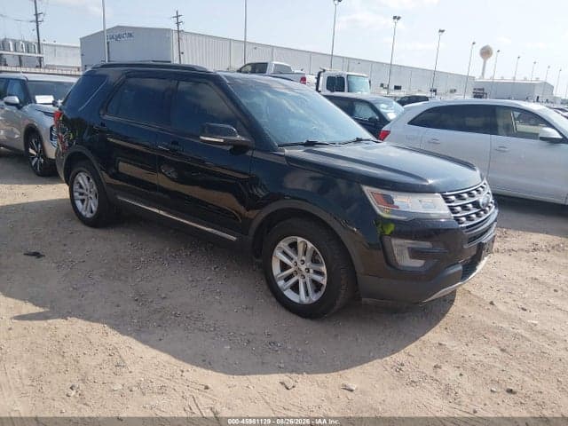2017 FORD EXPLORER XLT 1