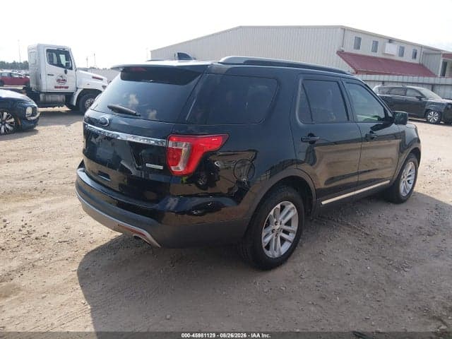 2017 FORD EXPLORER XLT 4