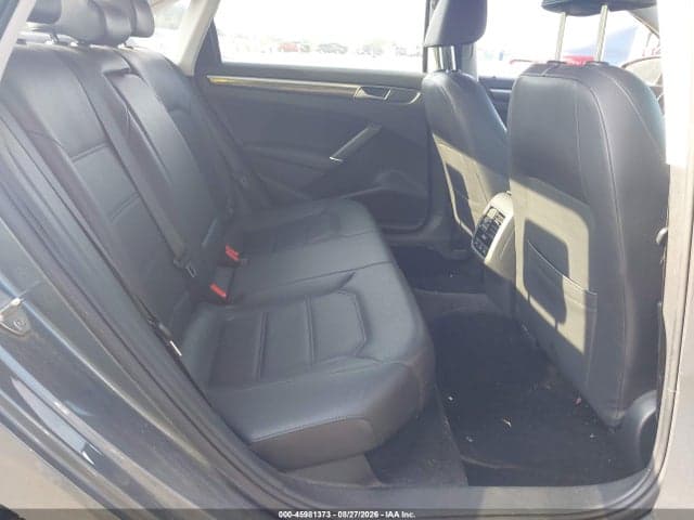 2018 VOLKSWAGEN PASSAT 2.0T SE 8