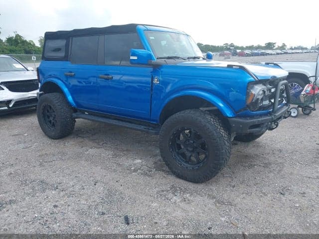 2023 FORD BRONCO OUTER BANKS 1