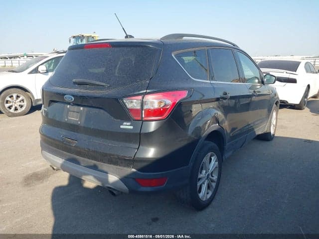 2018 FORD ESCAPE SE 4