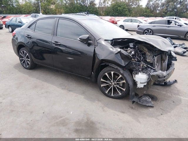 2018 TOYOTA COROLLA SE 1
