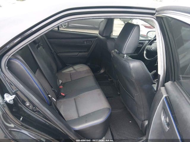 2018 TOYOTA COROLLA SE 8