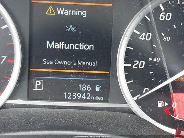 2019 NISSAN SENTRA S 8