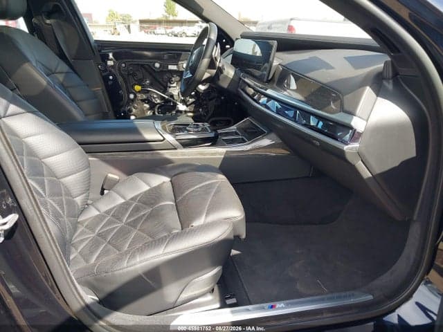 2023 BMW 740 I 5