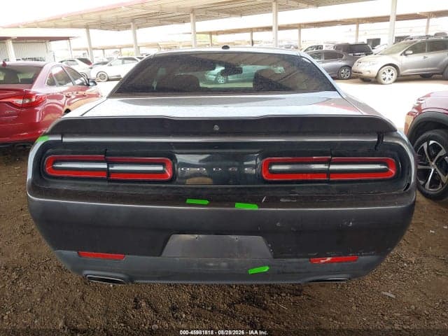 2019 DODGE CHALLENGER SXT 6