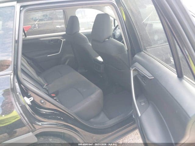 2025 TOYOTA RAV4 LE 8