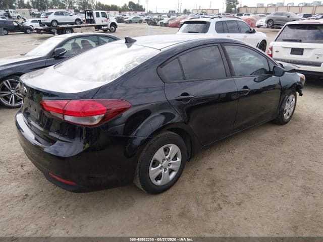 2017 KIA FORTE LX 1