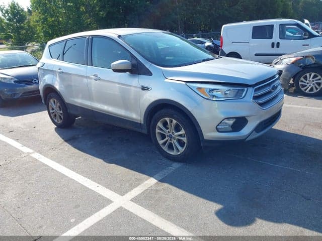 2017 FORD ESCAPE SE 1